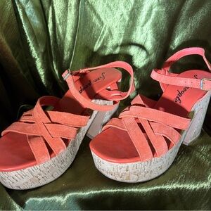Free People Lisbon MJ Platform in
Sunstar size 39.5 - US 9 - 9.5